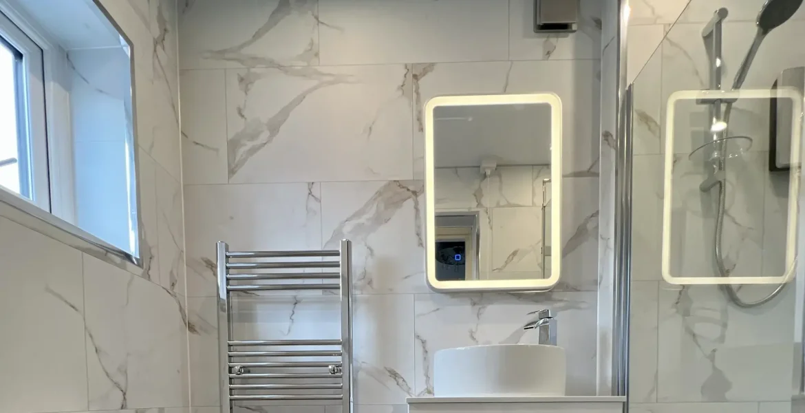 Small Bathroom Designs