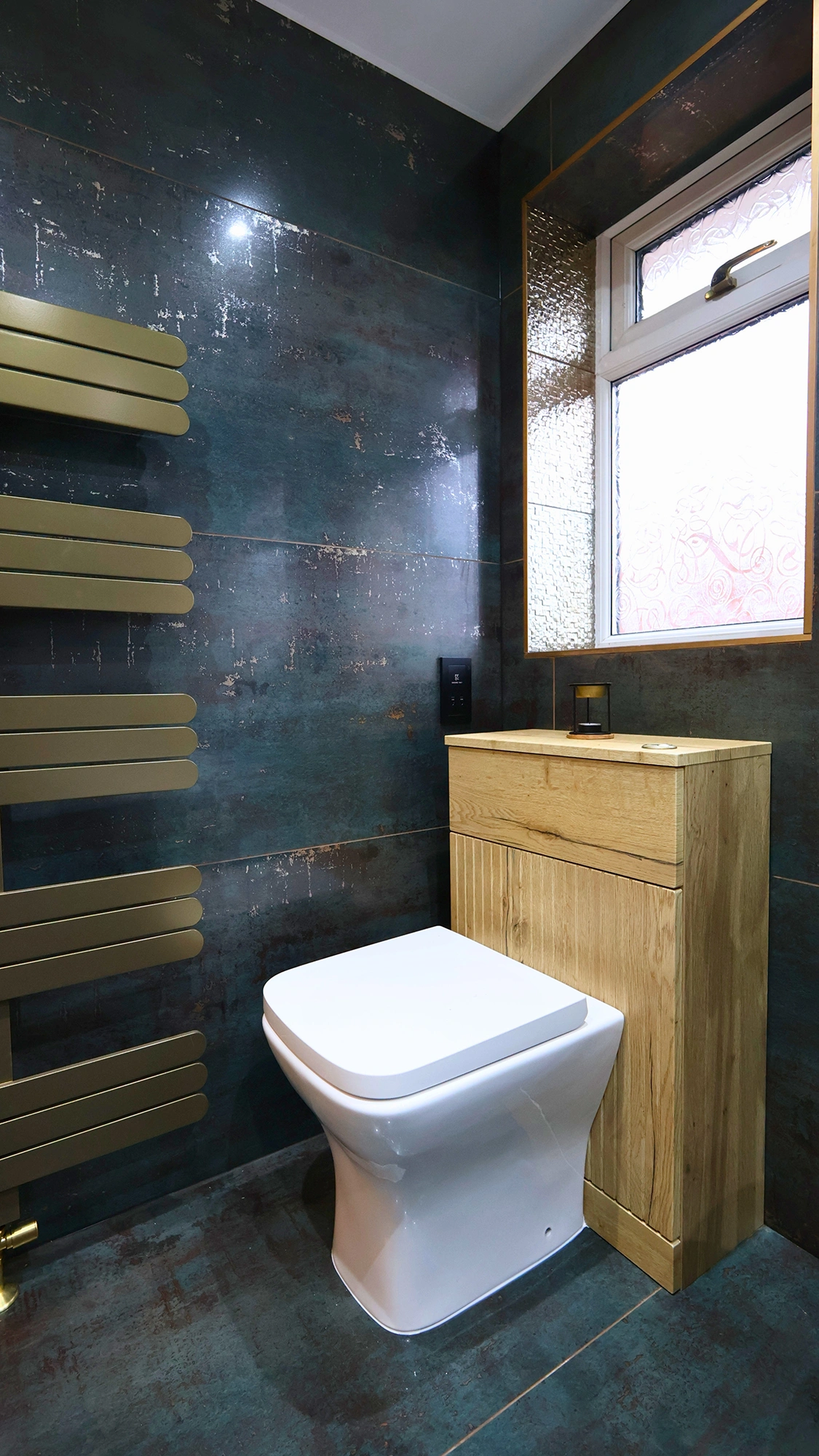Dark Grey Slate Bathroom